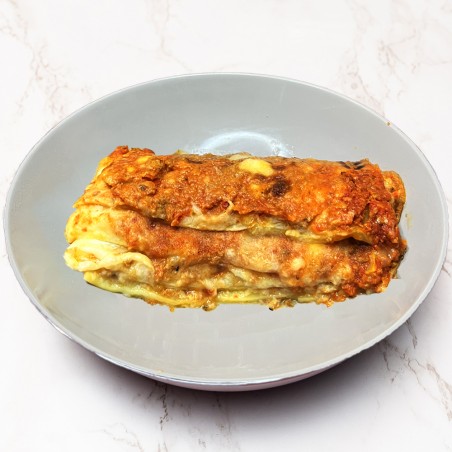 Lasagnetta al sugo, salsiccia piccante e provola