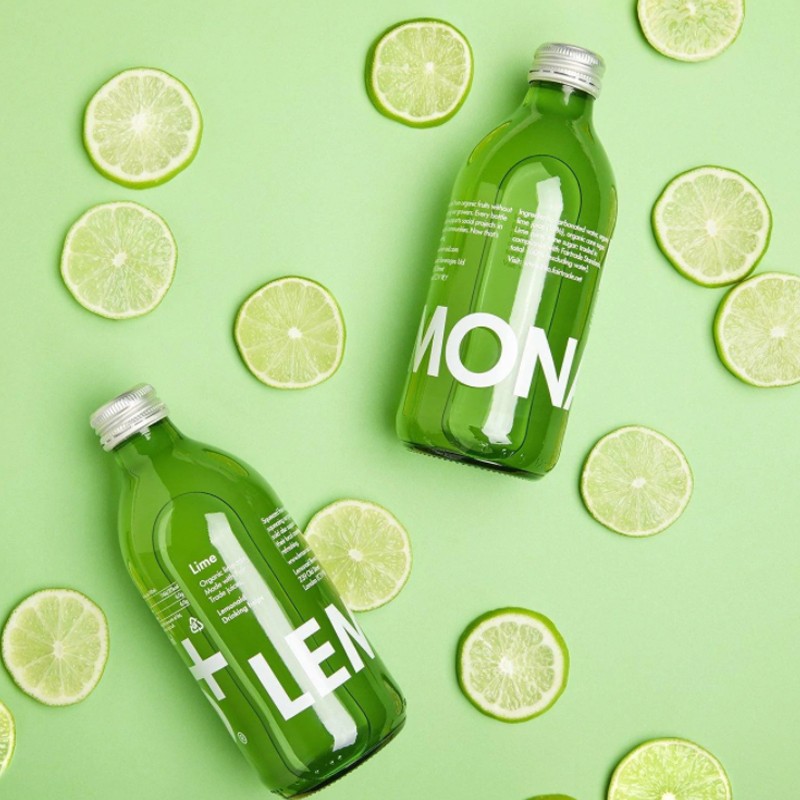  style="margin-left:30px;margin-top:50px;margin-bottom:50px;font-size:15px;">
<li style="list-style-image:url(&quot;https://miomeal.it/media/checknew.png&quot;);margin-bottom:1em;margin-right:40px;padding-left:10px;">Succo di lime biologico</li>
<li style="list-style-image:url(&quot;https://miomeal.it/media/checknew.png&quot;);margin-bottom:1em;margin-right:40px;padding-left:10px;">Bottiglia in vetro riutilizzabile</li>
<li style="list-style-image:url(&quot;https://miomeal.it/media/checknew.png&quot;);margin-bottom:1em;margin-right:40px;padding-left:10px;">Gusto estremamente rinfrescante e con bollicine</li>
<li style="list-style-image:url(&quot;https://miomeal.it/media/checknew.png&quot;);margin-bottom:1em;margin-right:40px;padding-left:10px;">Bevanda a calorie controllate</li>
<