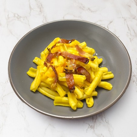 Casarecce alla crema di zucca e speck affumicato