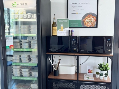 Smart Fridge: La Nuova Frontiera del Benessere Alimentare in Azienda